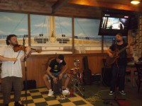 /album/bar-titanic/acoustic-jpg/